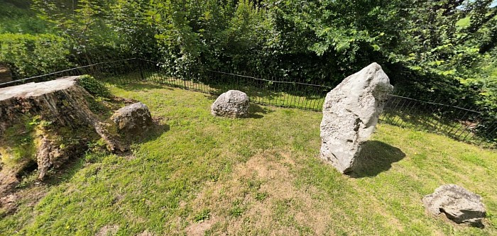 Ancient stone circle at Winterbourne Abbas. © C Goodland / Beach Thorncombe